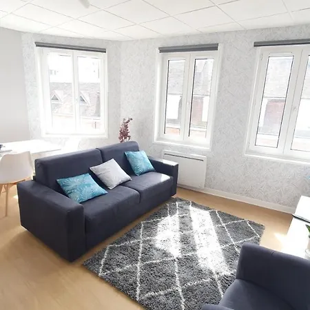 Cantimpre6 Trois Pieces Centre Tres Lumineux